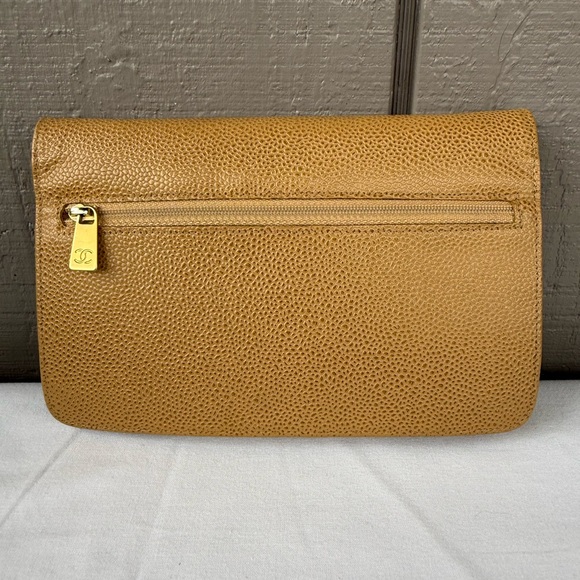 CHANEL Caviar Honey Leather WOC - Picture 3 of 13
